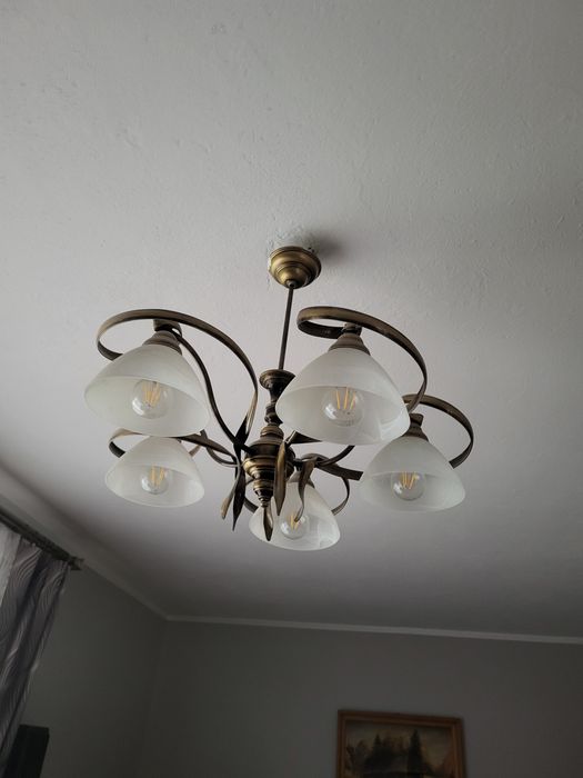 Żyrandol pięcio ramienny