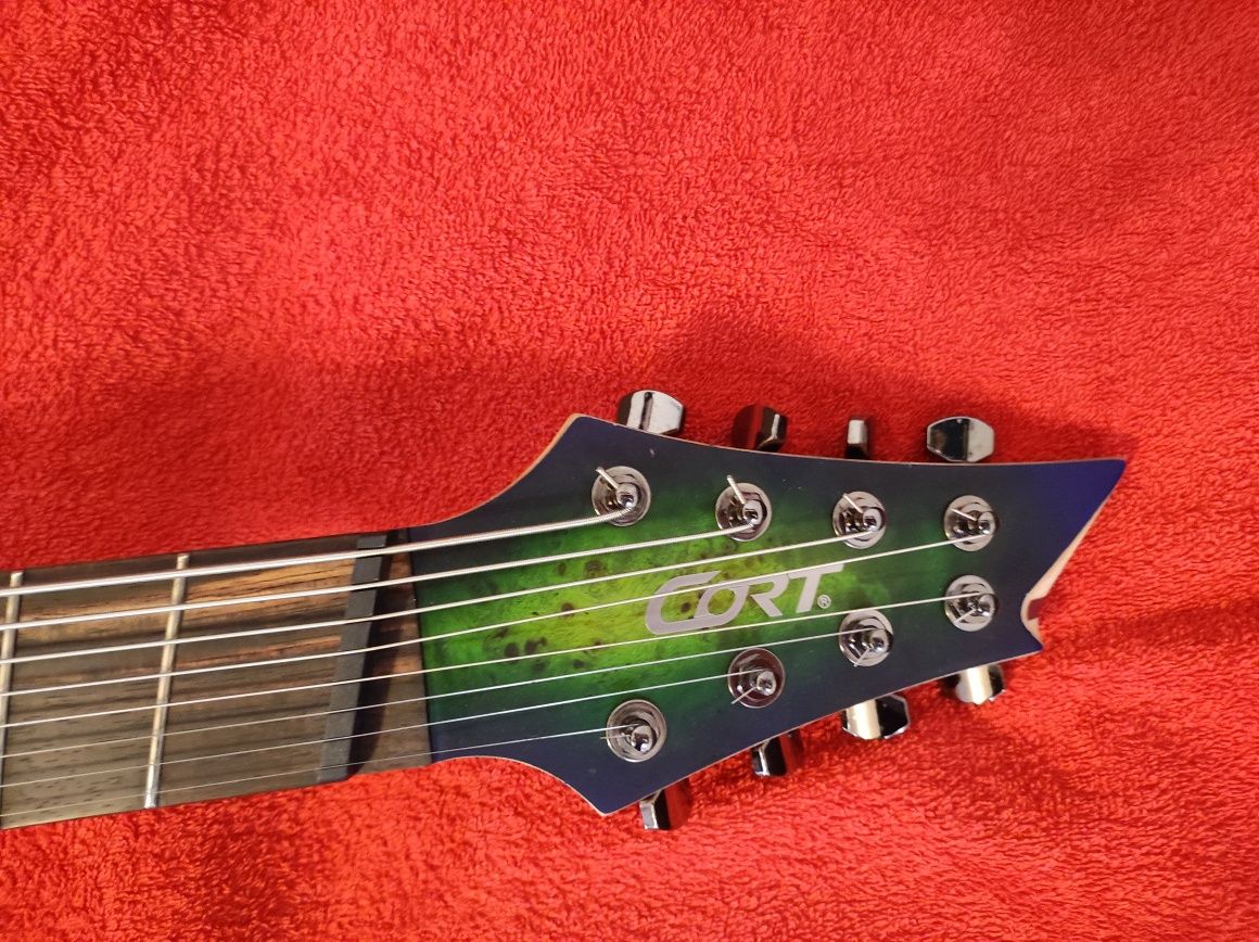 Gitara elektryczna ośmiostrunowa Cort KX508MS MBB