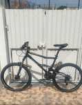 bicicleta GT estimada negociável
