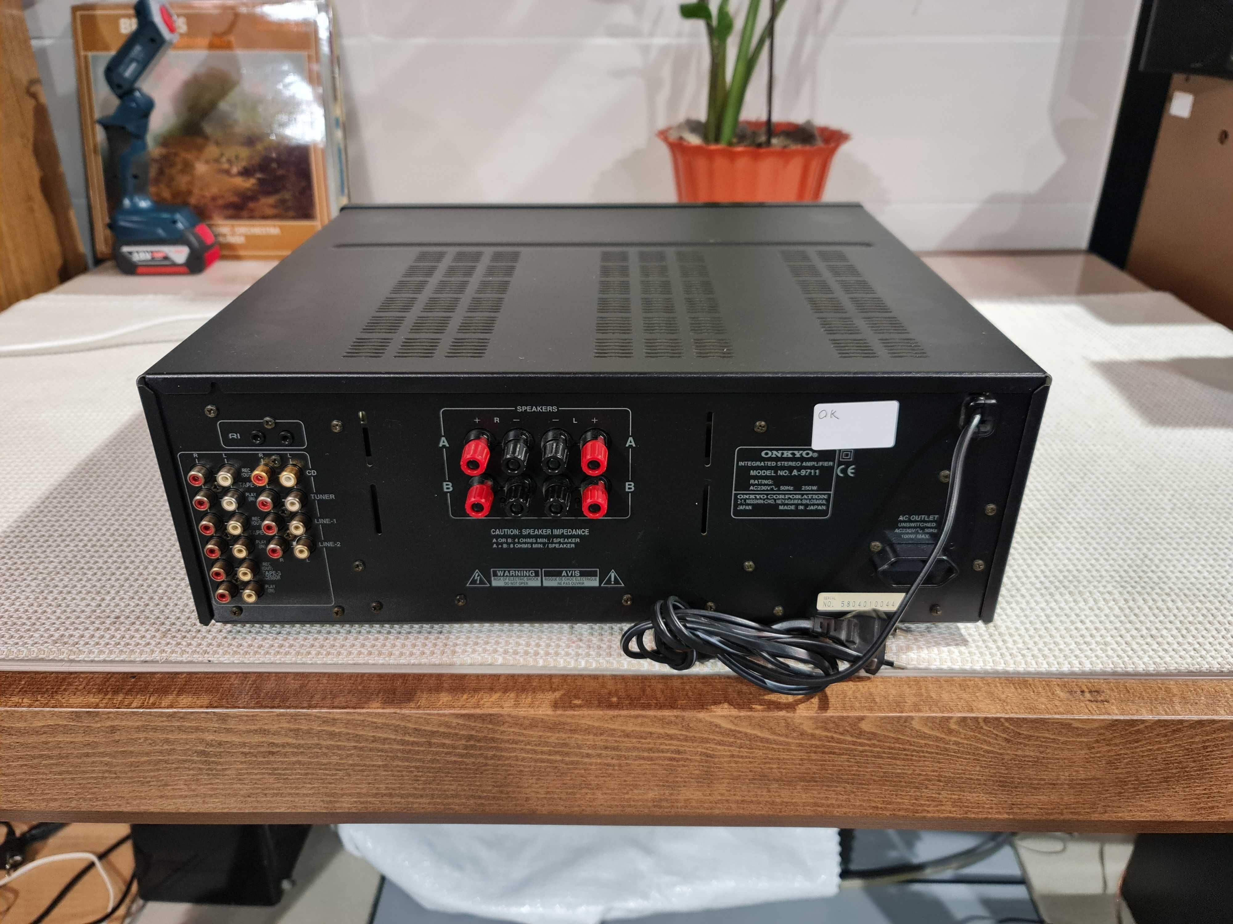 Підсилювач Onkyo A-9711