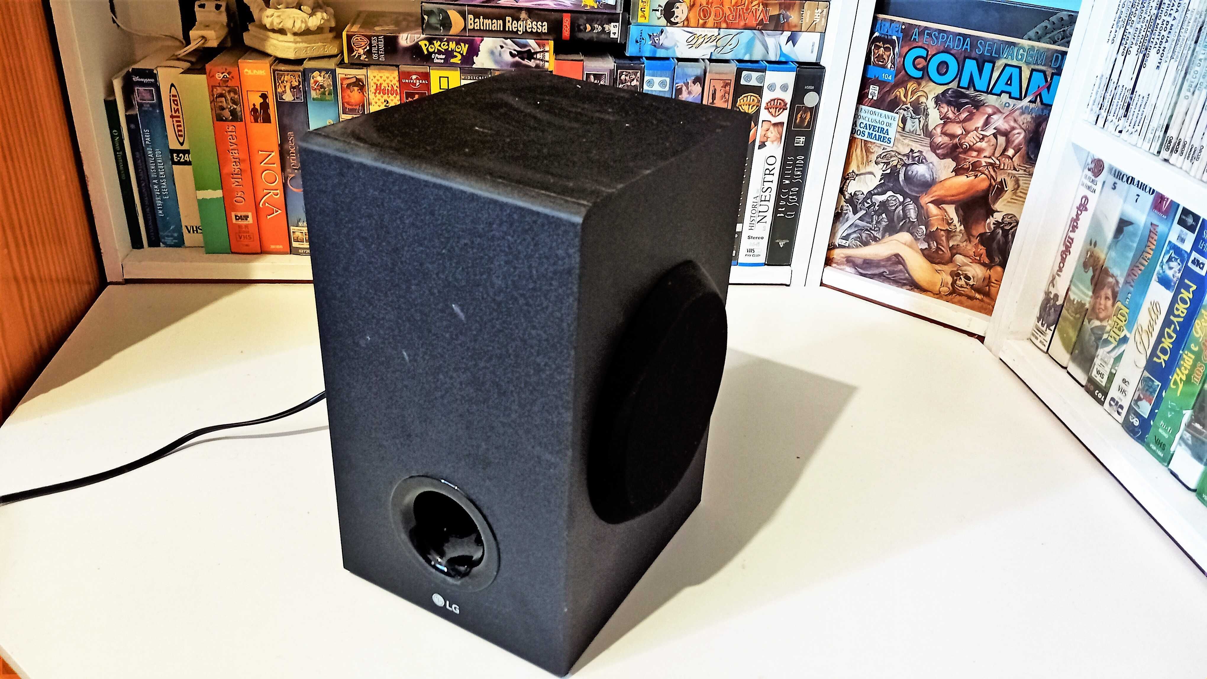 Barra de Som Sem Fios LG (Modelo SJ2) com Subwoofer