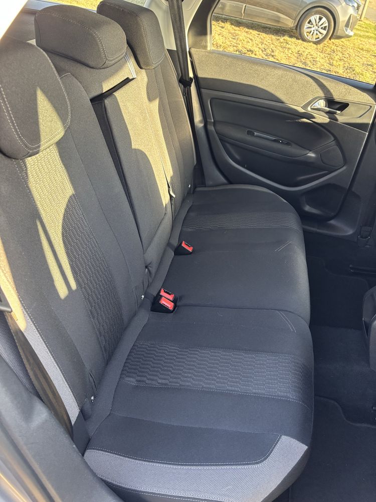 Peugeot 308 sw diesel 1.6 bluehdi allure j17