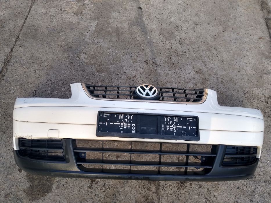 Zderzak przód grill spryski VW Touran caddy III biały