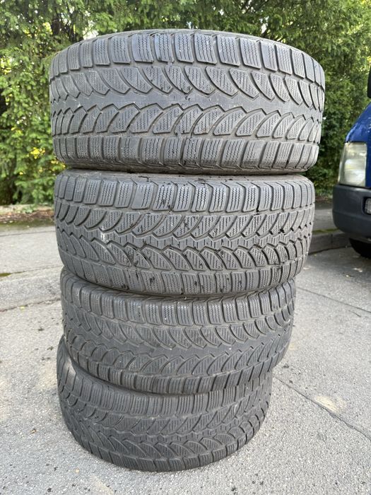 Резина BLIZZAK 225/50 R17