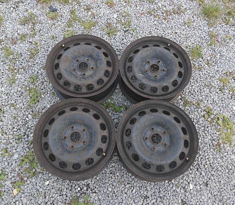 Felgi Stalowe 16 " 5x112 Audi A3 A4 Volkswagen Passat Golf Seat Skoda