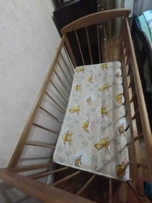 Ліжечко ліжко кроватка дитяча б/в