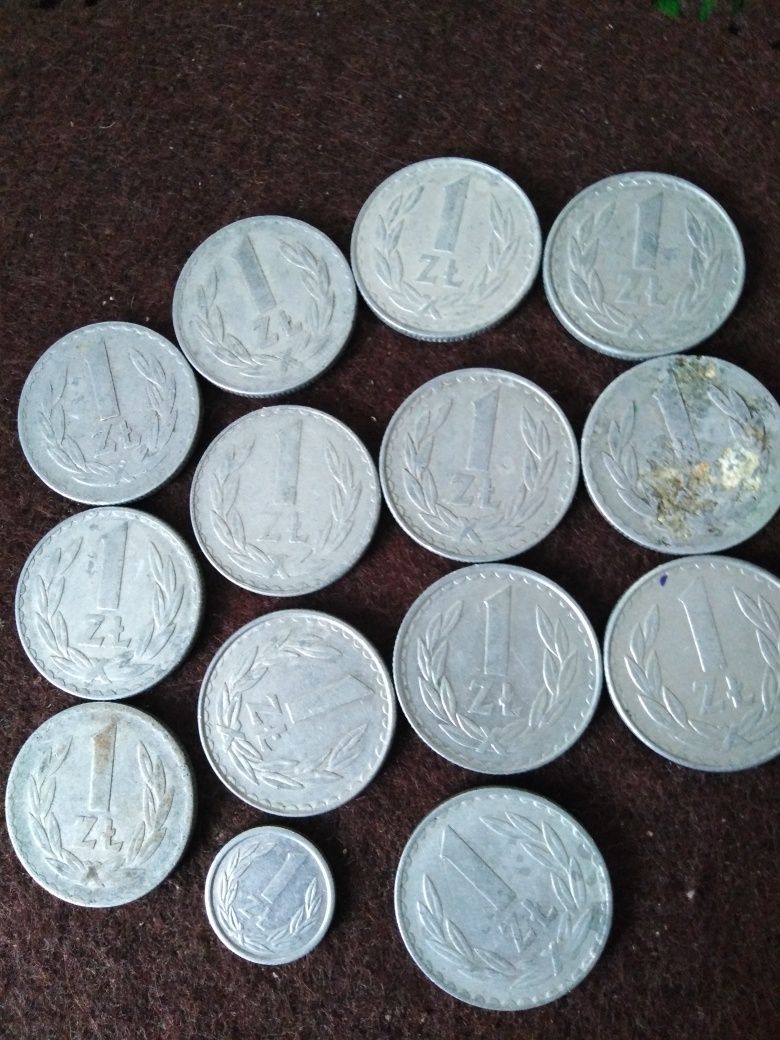 Stare monety z PRL o nominale 1 złotych polskich lata 1949,74,75,76,77