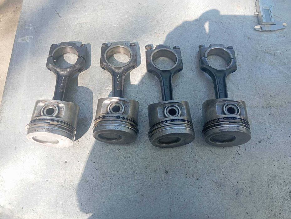 Колінвал форд ескорт 1.6 блок поршень escort 1.6 1.4 1.3 Sierra 2.0