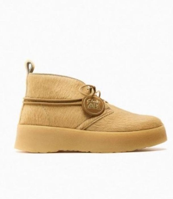 Шкіряні черевики clarks x zara