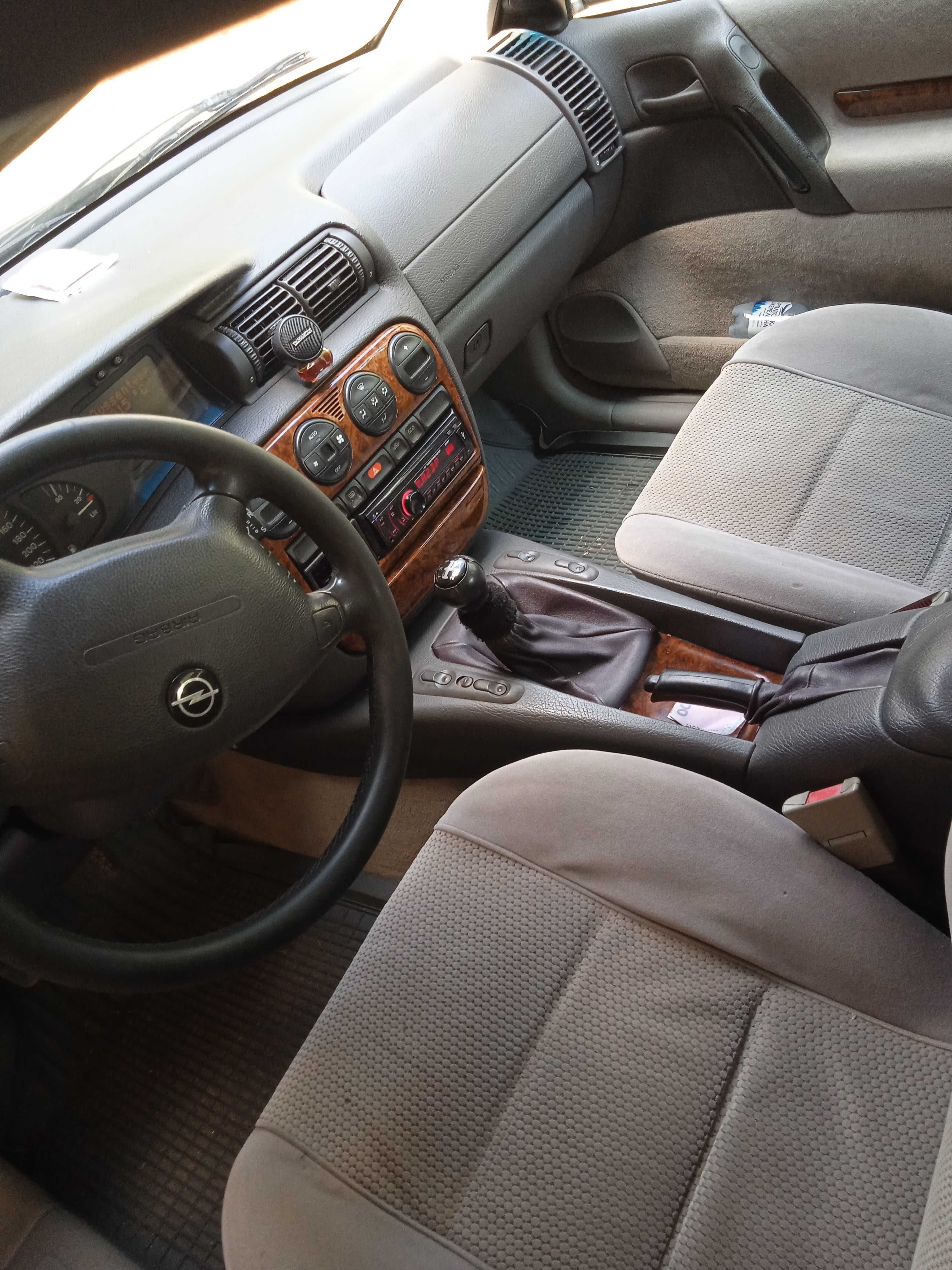 Продам Opel Omega B 2.0