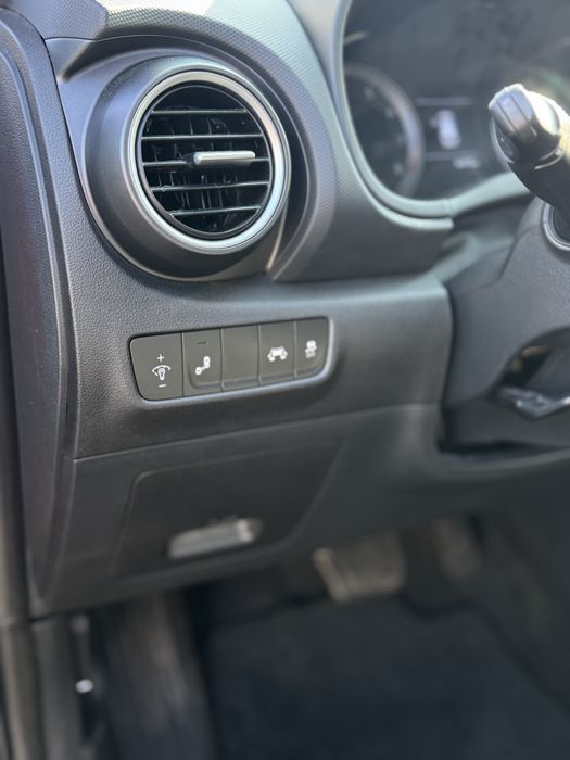 Продам Hyundai Kona 2.0 SEL