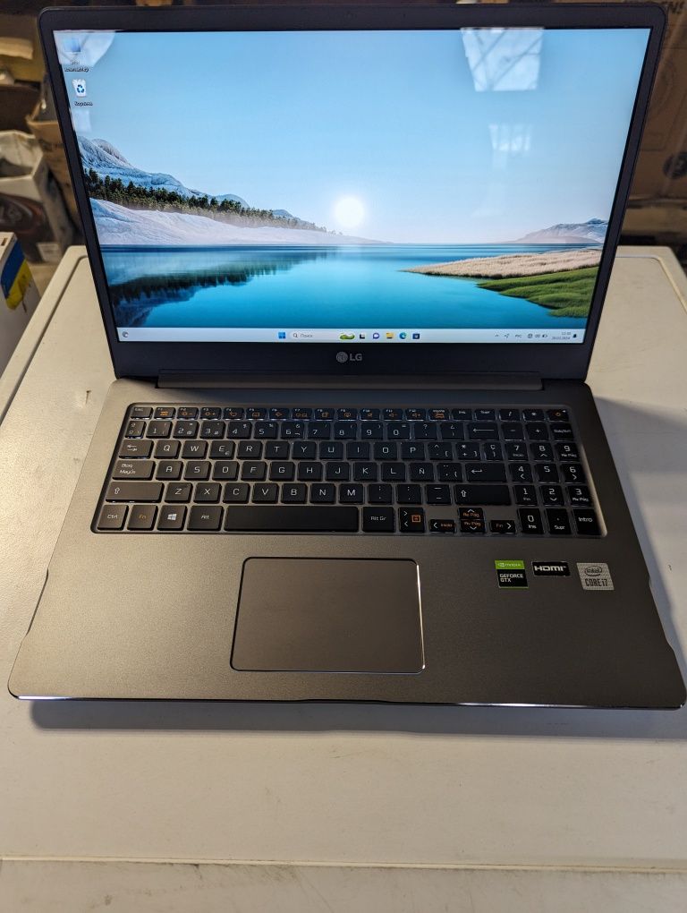 Ноутбук LG i7-10510/ОЗУ 16ГБ/512SSD/GTX1050 3GB