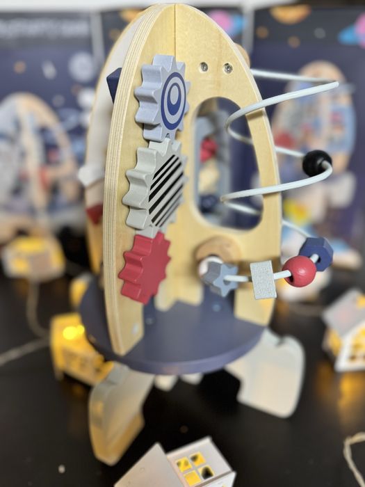 Бізіборд дитячий