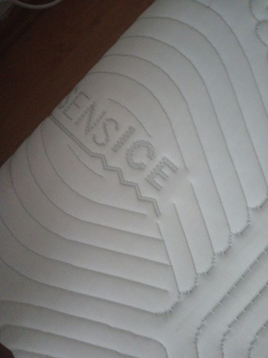 Sprzedam materac Dreamzone 90 na 200