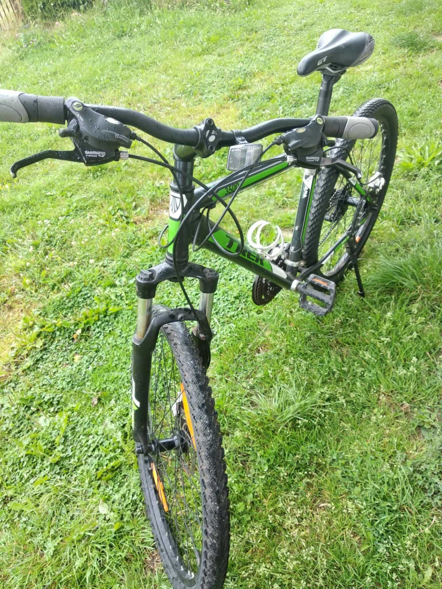 Rower MTB Trek  Amortyzator SaSuntour 3x8 klamkomanetki