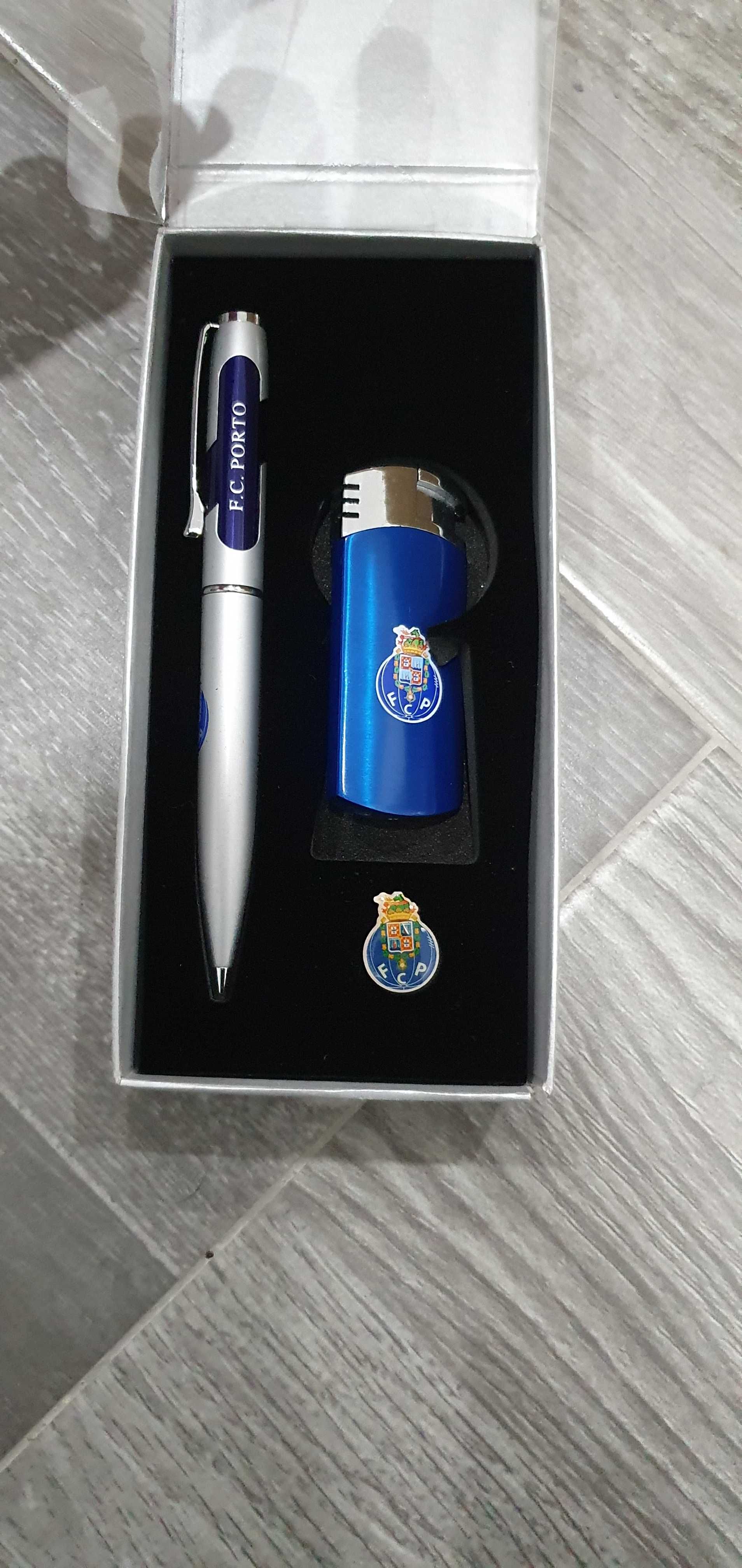 Caneta e isqueiro de oferta fcp oficial