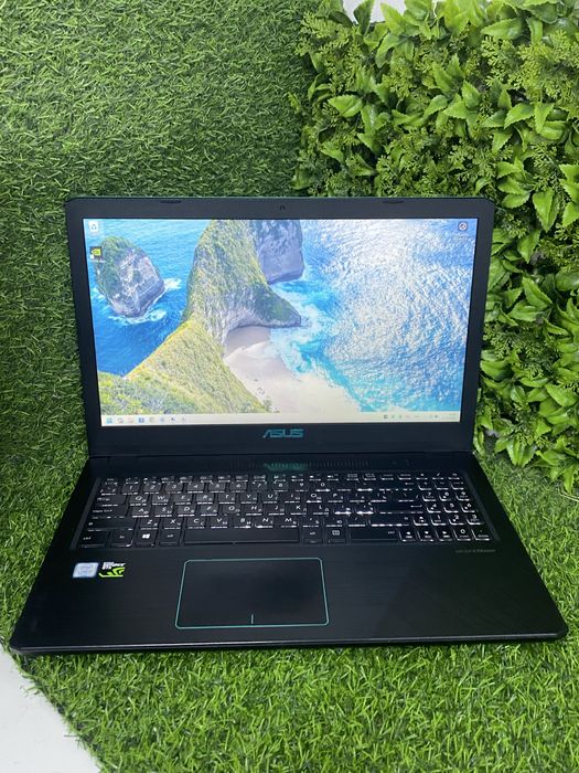 Ноутбук ігровий asus i5-8250u 6/128gb gtx 1050 4gb