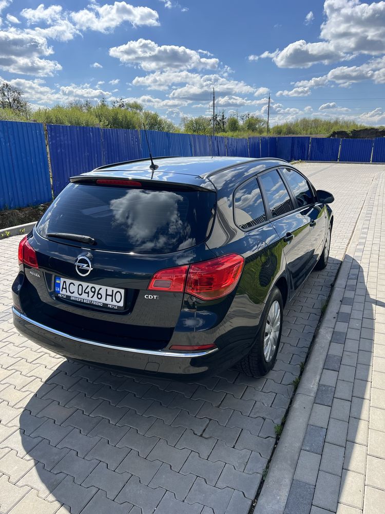 Продаємо власне авто - Opel Astra