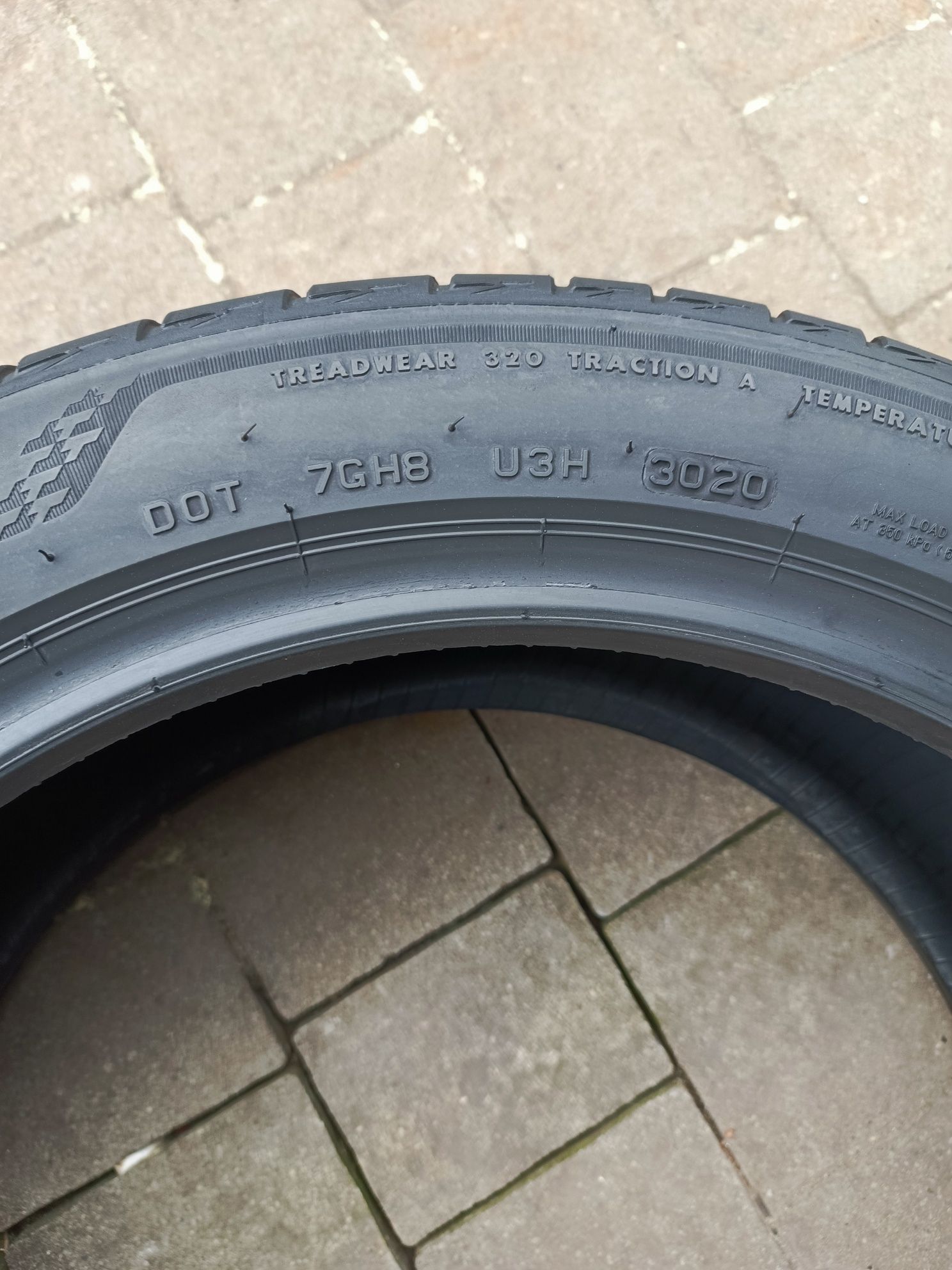 Opony letnie BRIDGESTONE 225/45/R17. 91W. Dot 3020r.