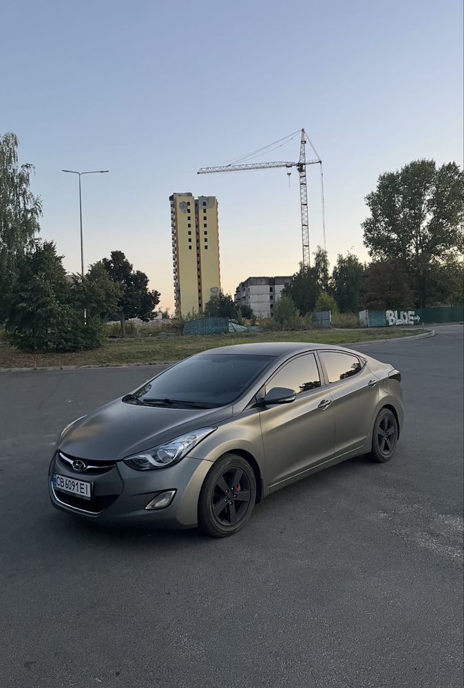Hyundai Elentra (Хюндай Елантра)