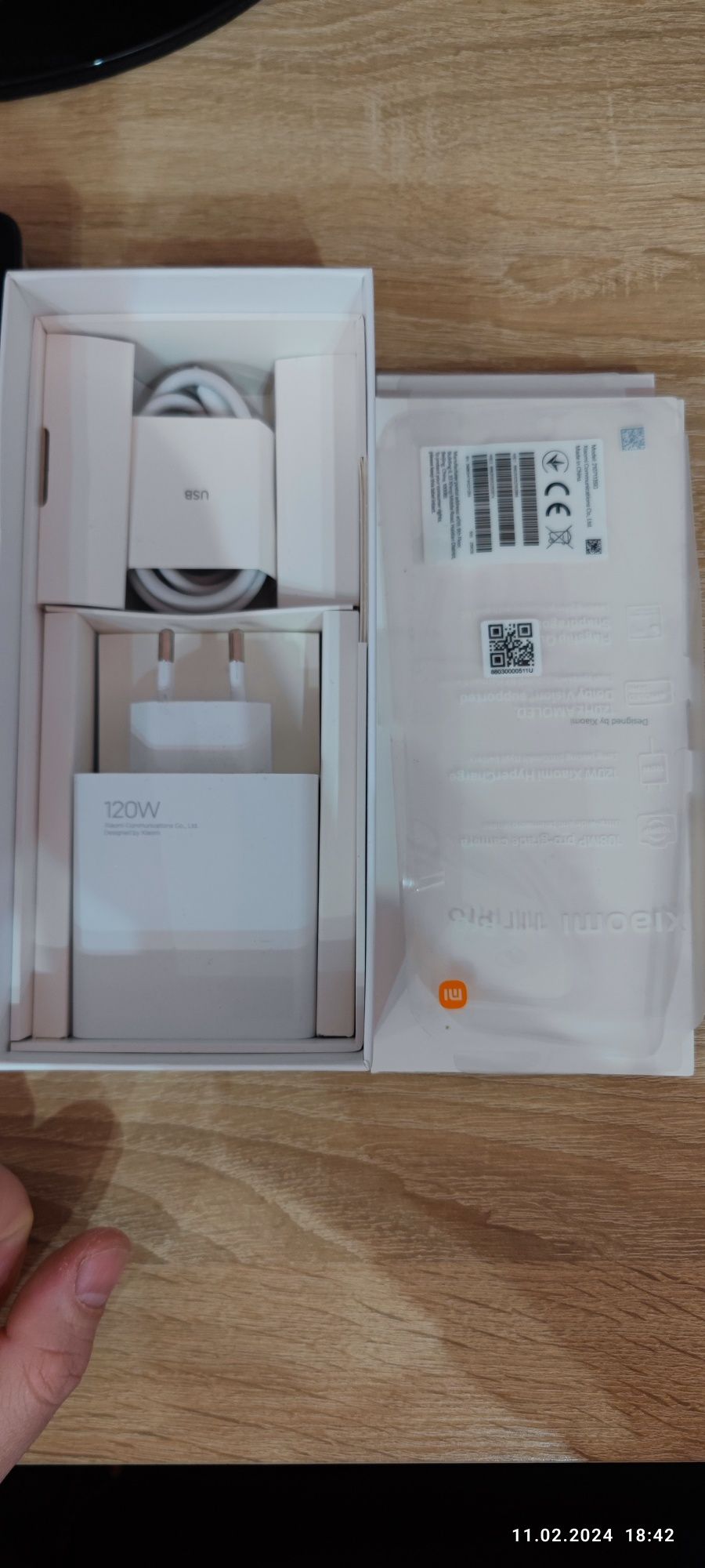 Продам Xiaomi 11 T pro 8/256 black