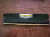 Pamięć Corsair Vengeance LPX DDR4 8 GB 2400MHz CL14 CMK8GX4M1A2400C14