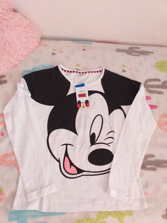 Nowa z metka bluzka Mickey Mouse rozmiar 146/152.