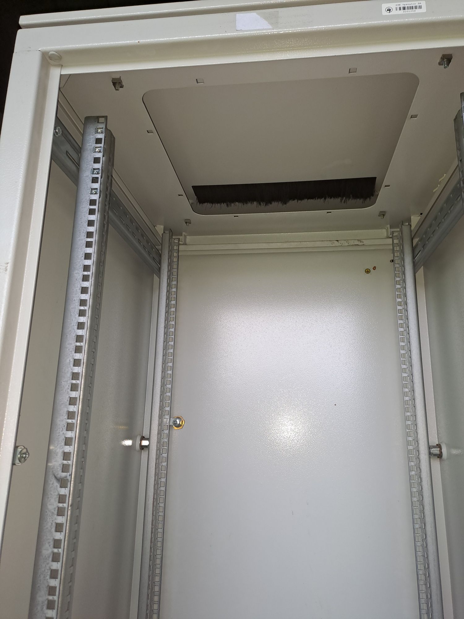 Szafa rack 210/60/60