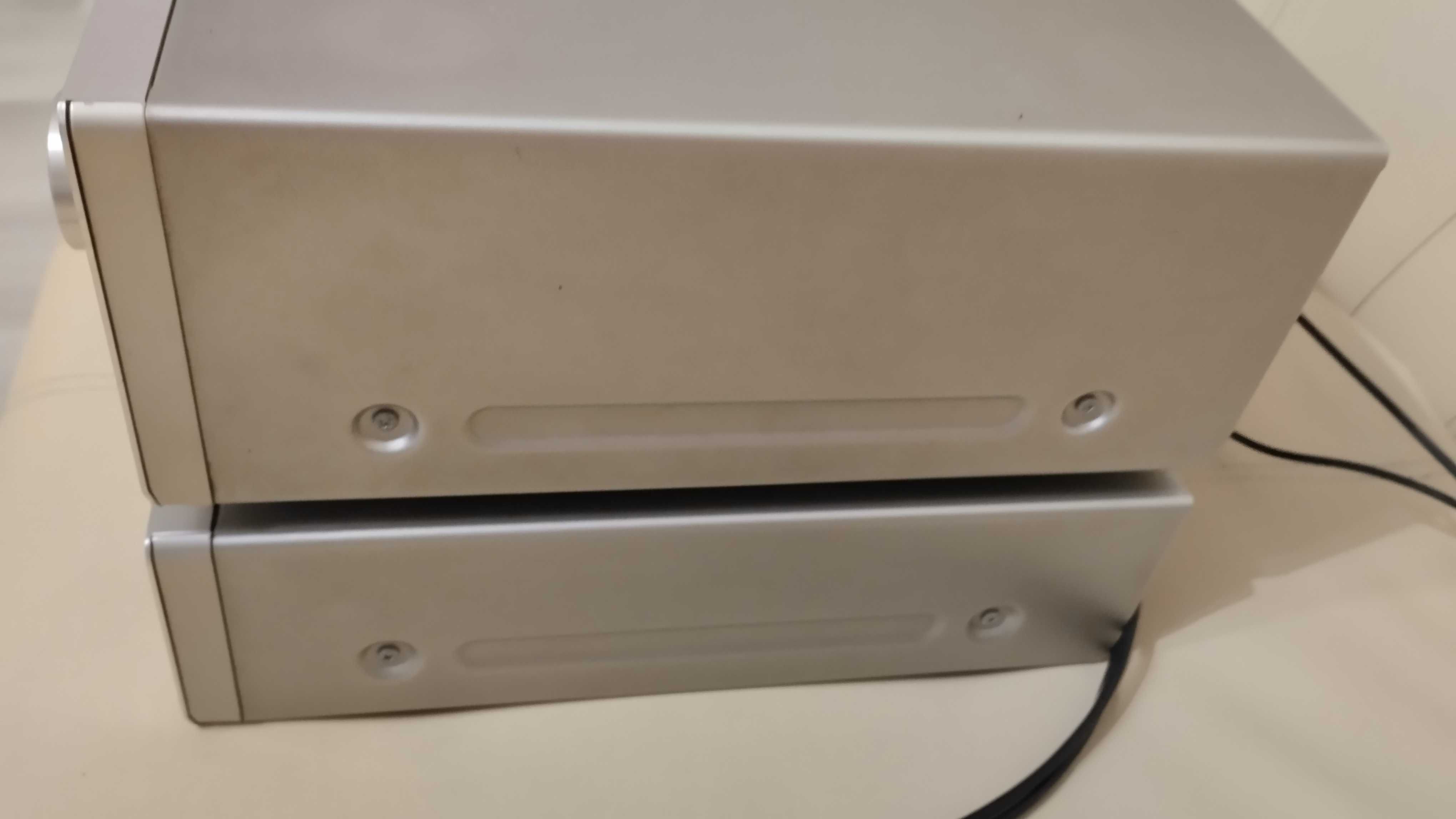 Wzmacniacz stereo Onkyo 9211