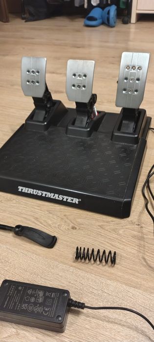 Kierownica Thrustmaster T248 PC/PlayStation Praktycznie nowa