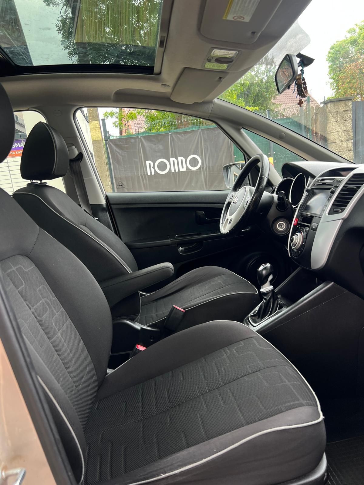 Kia Venga 1.4 CRDI /2010r/Klima/Panorama/Nawigacja/Hak/Isofix/Zamiana