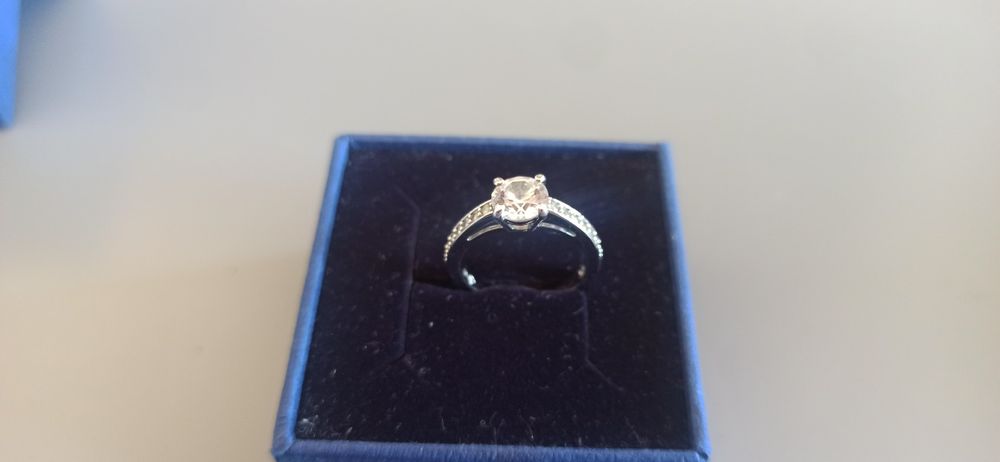 Anel Swarovski tamanho 10