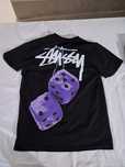 Czarna koszulka firmy Stussy