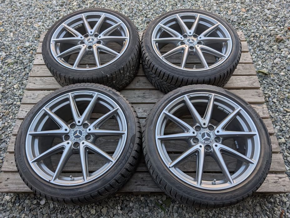 Oryginalne felgi koła Mercedes A176 A klasa CLA 18" AMG