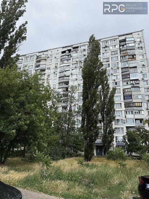Продається 2-х кімнатна кв. Русанівська Набережна 6. Русанівка. Тк