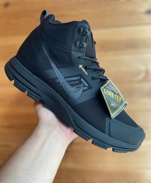 Вологостійкі утеплені черевики Nike Pegasus 30 Mid GTX Black чорні