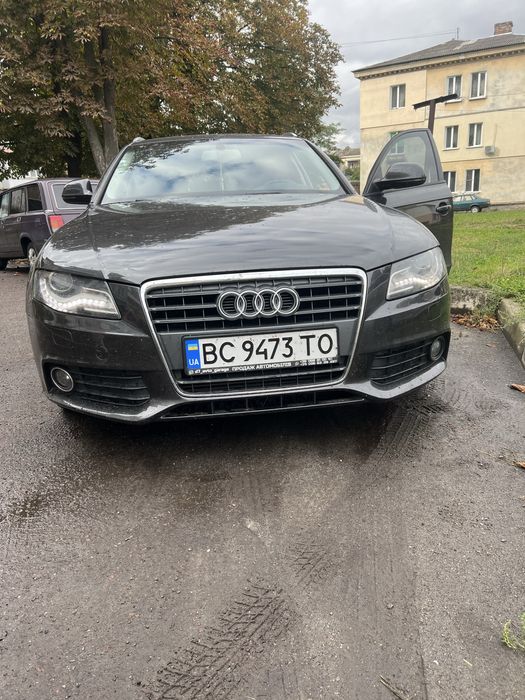 Ауді a4 b8 2.0 tfsi 211к/с