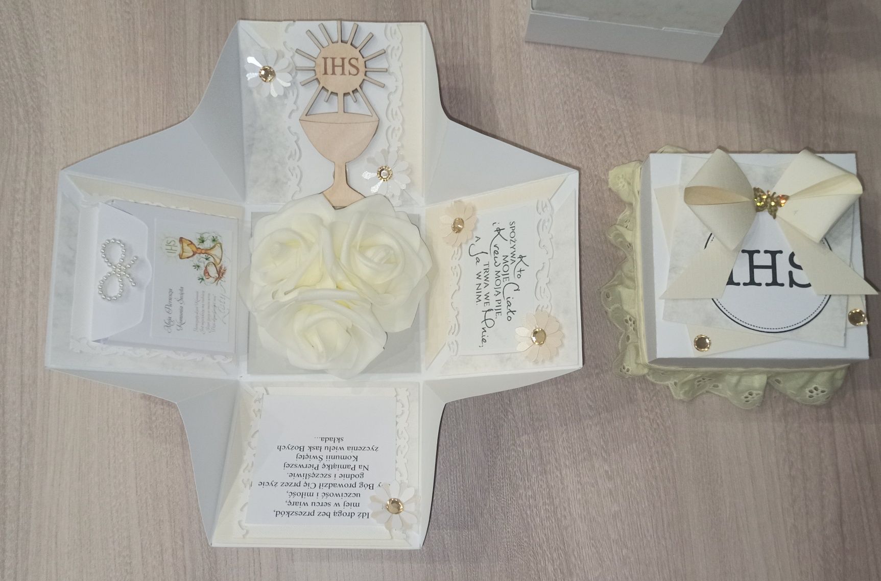 Exploding box pamiątka z okazji I Komunii Świętej