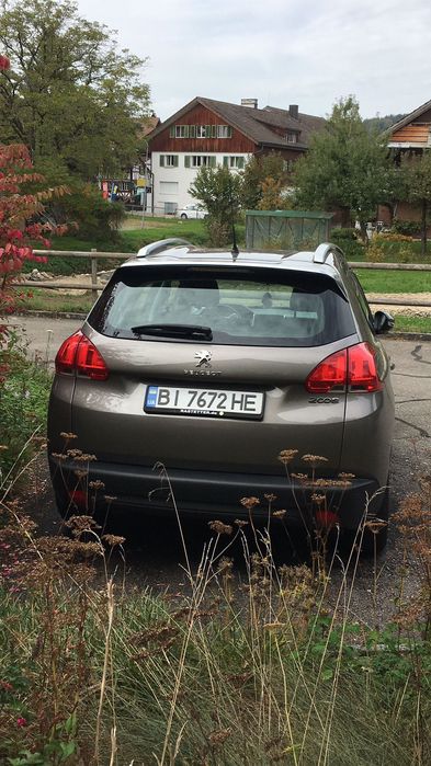 Peugeot 2008 мини-кроссовер 2014 года