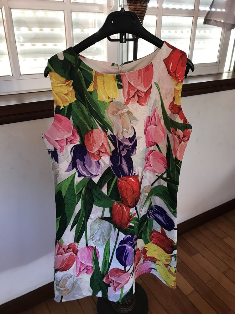 Vestido Florido de excelente qualidade