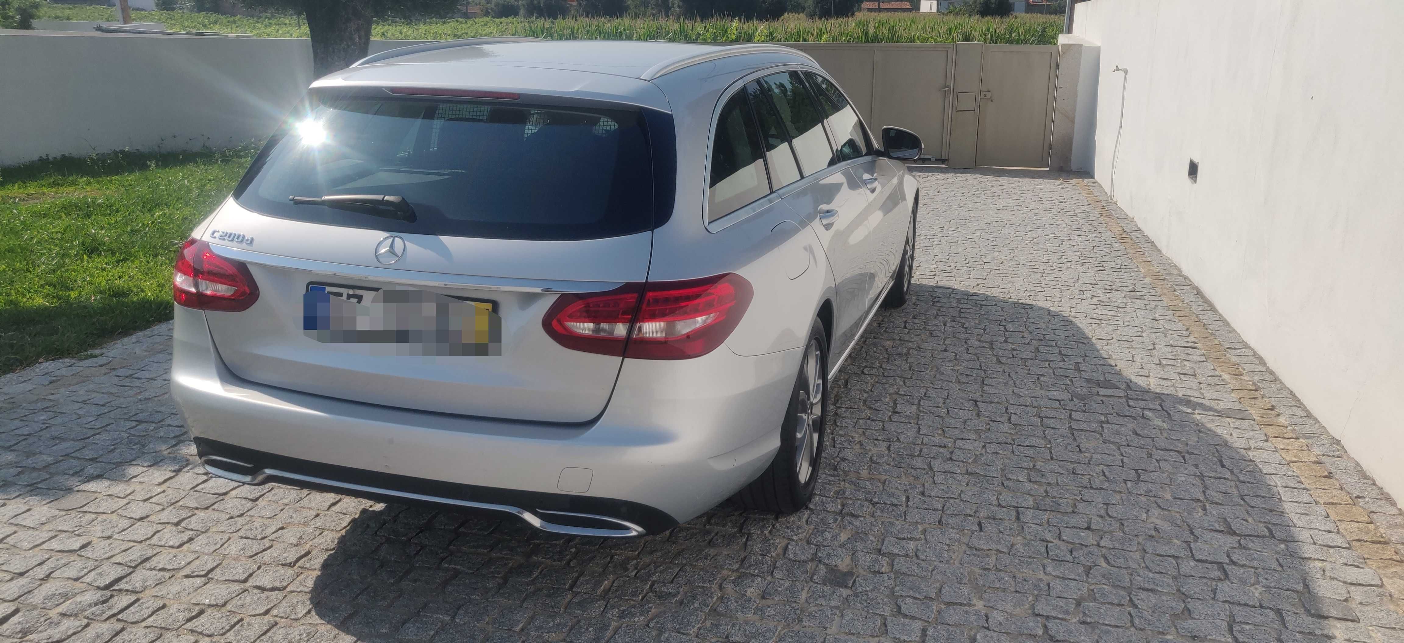 Mercedes-Benz C200d Avantgarde - 2017 | Diesel | Nacional | Excelente