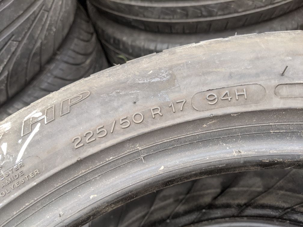 225/50R17 Michelin