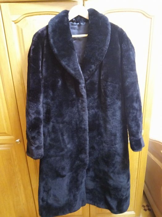 Натуральная мутоновая шуба