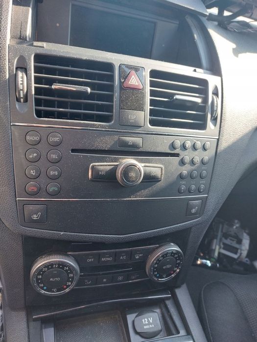 Radio Mercedes C-klasa W204