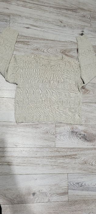 Sweterek damski ażurowy