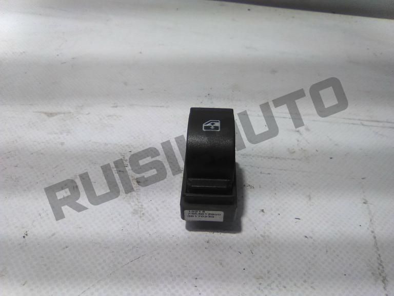 Comando / Botão Do Elevador Vidro Frente Direito  Fiat Doblo Ii