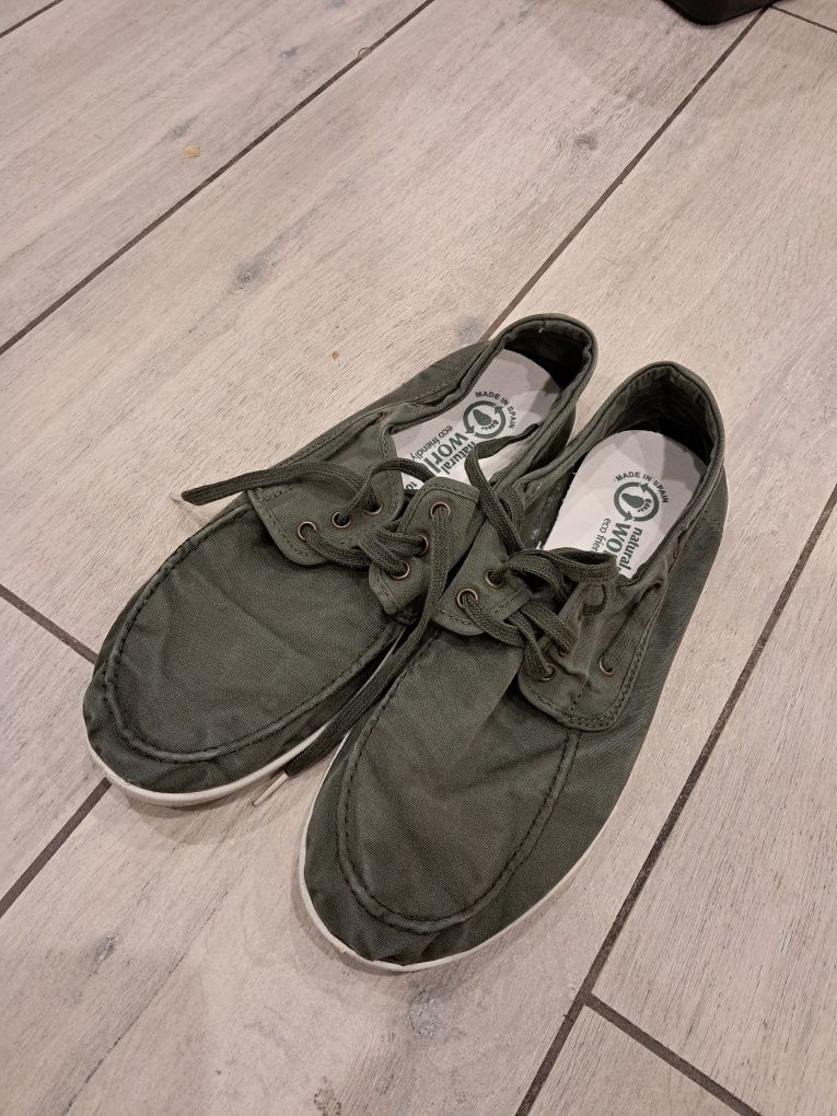 Buty żeglarskie Natural World zielone khaki