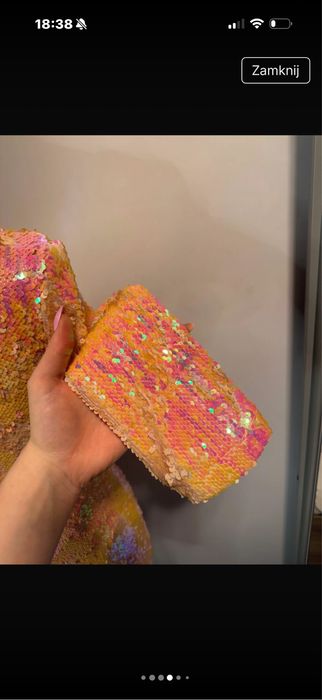 Sukienka cekinowa sylwestrowa mieniaca sie boohoo S z zamkiem