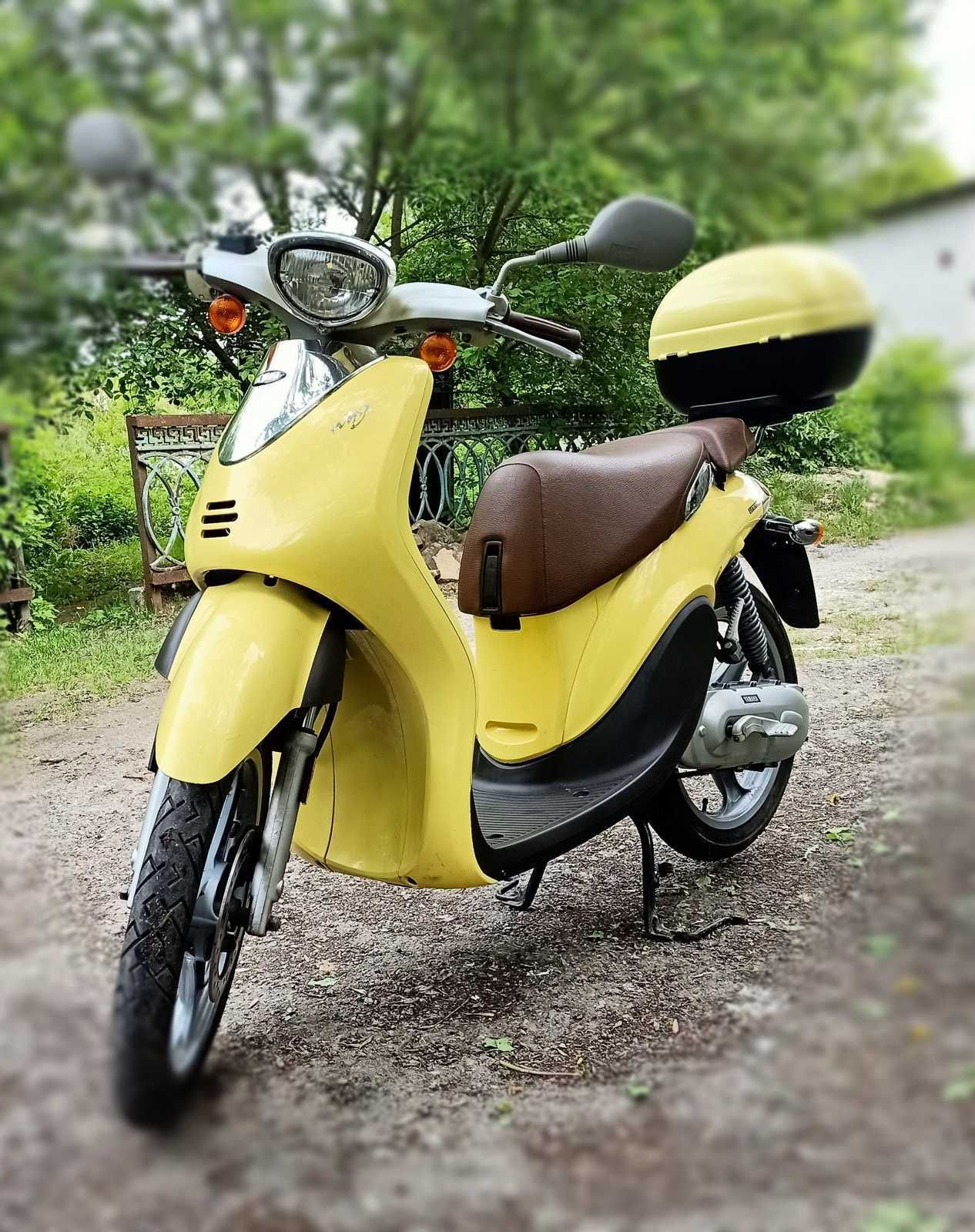 скутер YAMAHA  WHY  50cm3/ 2000р.