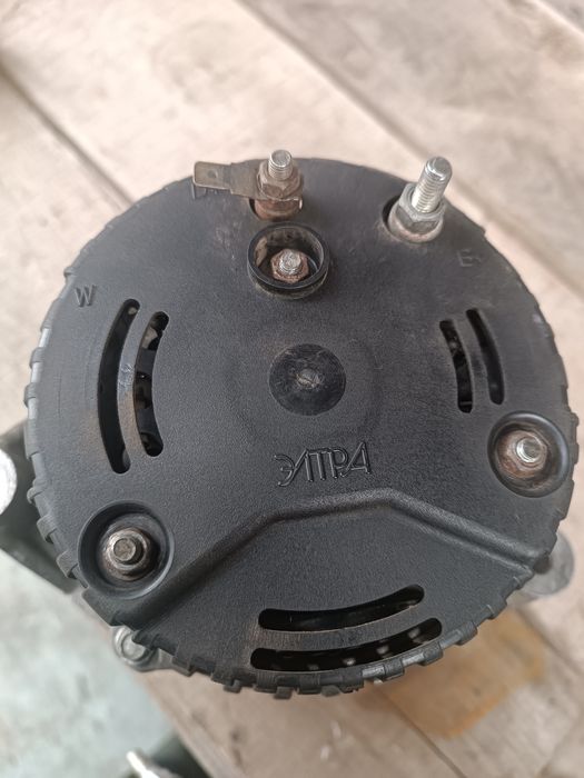 На запчастини Генератор ВАЗ 2110 Елтра 5102.3771 80А
